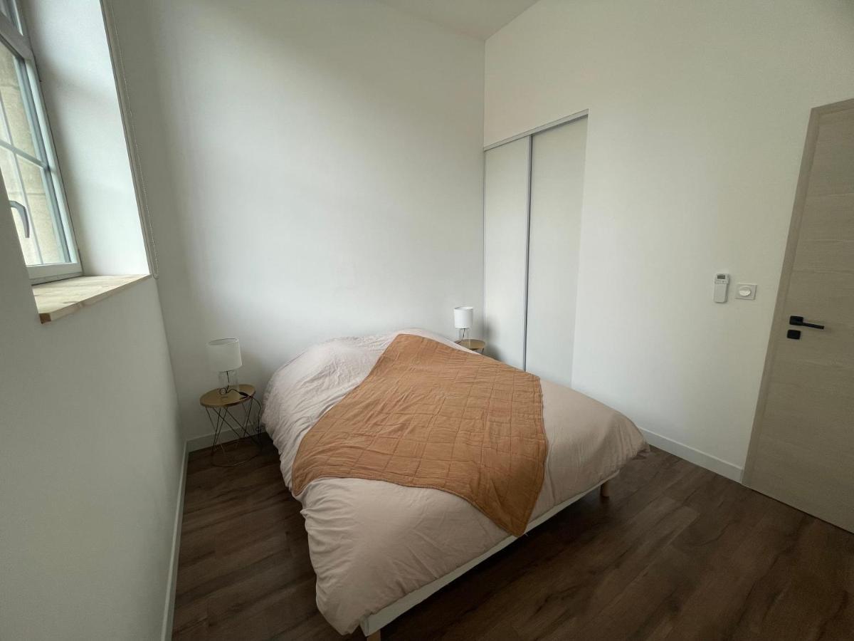 Le Cote Cour Apartment Dole Exterior photo